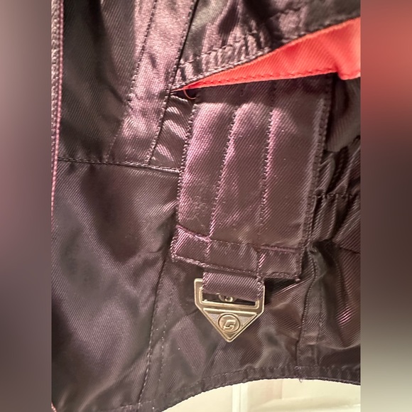 Women’s Spyder ski outfit - Picture 6 of 16